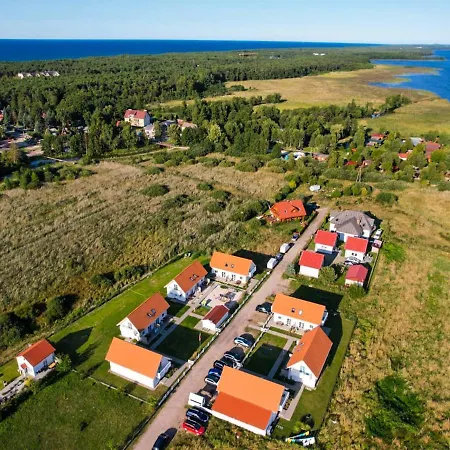 Domki Summer 펜션 웨바