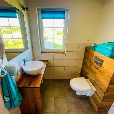 Domki Summer 펜션 웨바